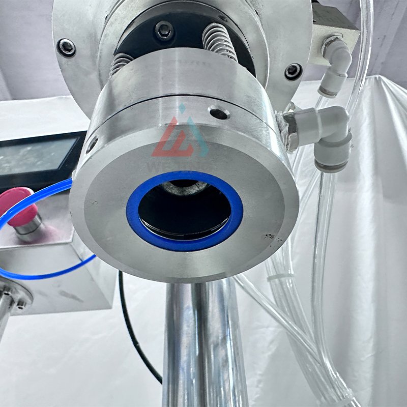 Semi Automatic Bag On Valve Pneumatic Aerosol Gas Filling Crimping Machine