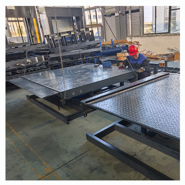 OEM Wholesale Customized 6-20T Hydraulic Unloading Dock Leveller Container Load Platform Telescoping Lift Forklift