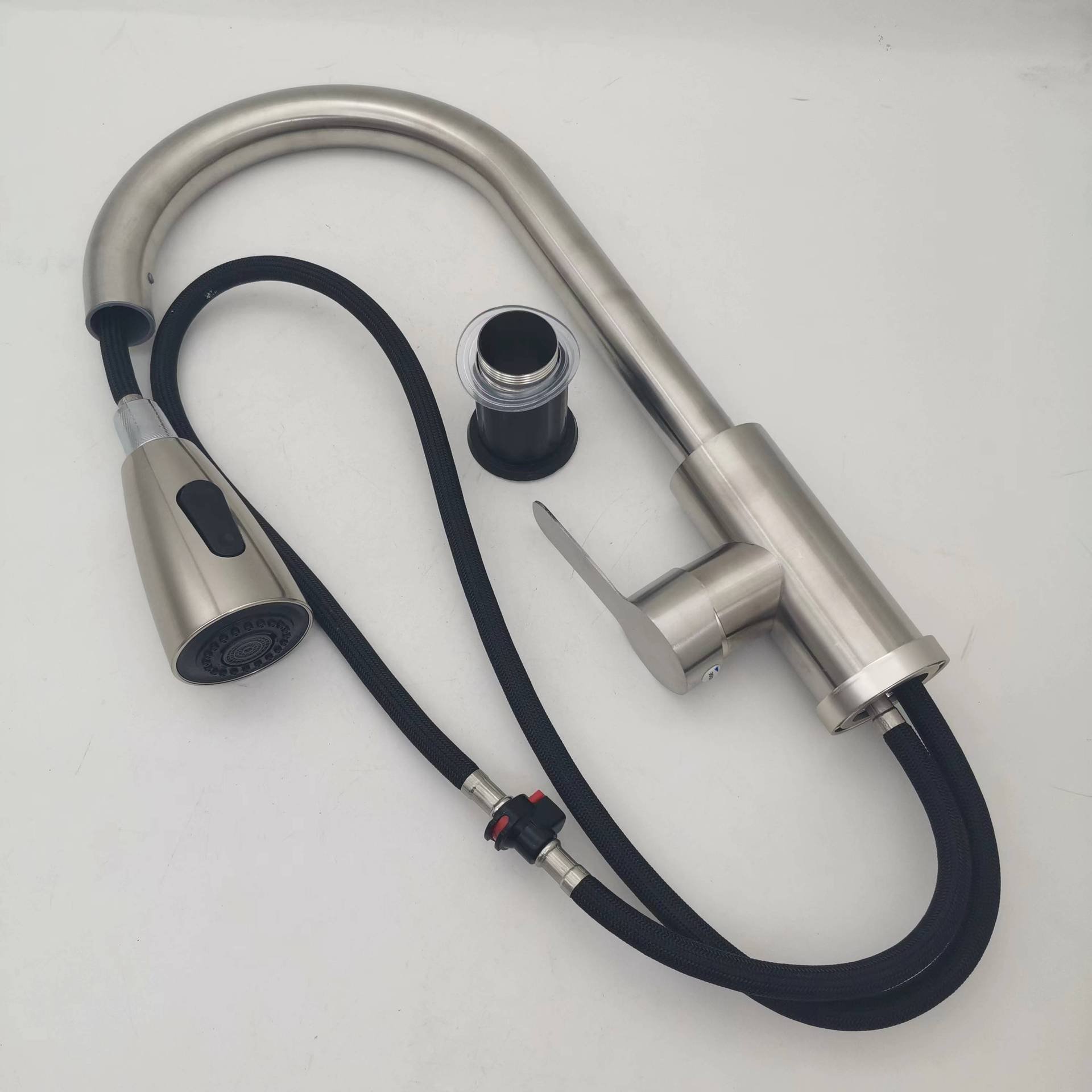 Factory direct sales Spring Hot Cold Kitchen sink Faucet With Pull Down Spray 304 Stainless Steel Single Handle Pull Out Sprayer