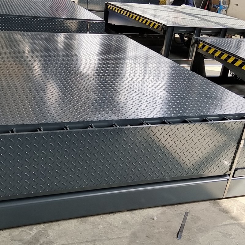 Factory Wholesale 6-20Ton Hydraulic Dock Leveller Warehouse Use Container Loading Dock Ramp