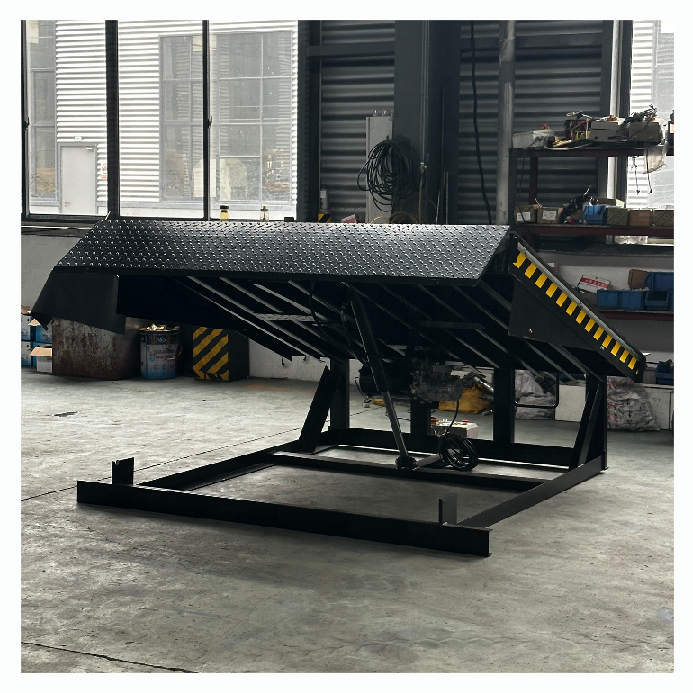 High Quality 6-10t Yard Ramp Forklift Hydraulic Platform Loading Dock Leveller for Truck Unloading