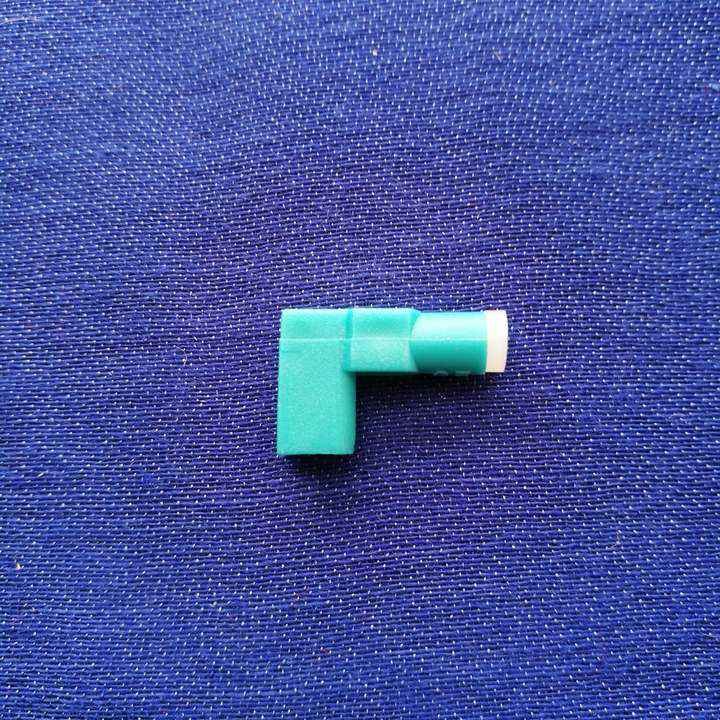 L Type Male Aerosol valve actuator l013 for spray valves