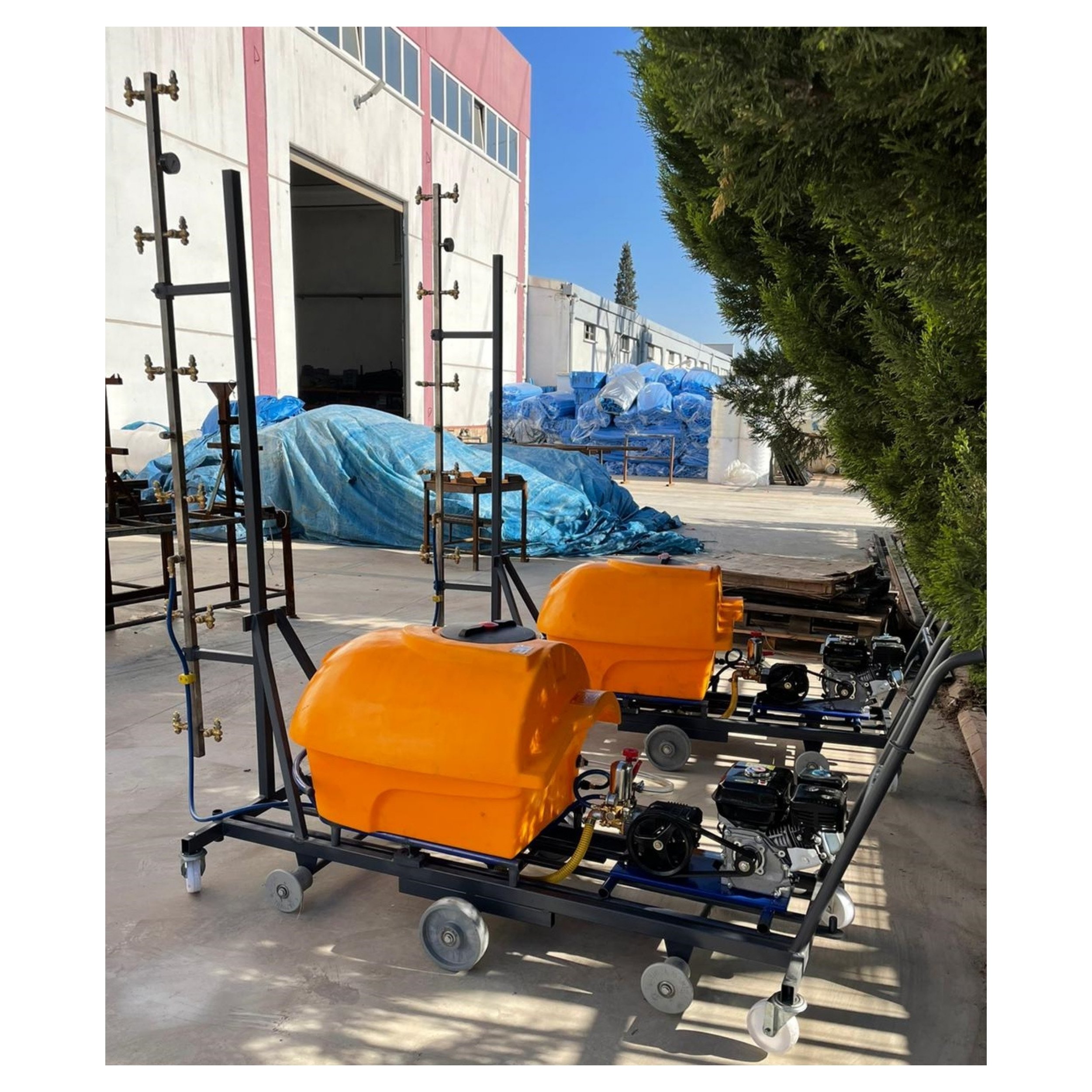 Manual Disinfestation Tank Spraying Machine Greenhouse Spraying Tank Spraying Capacity Greenhouse Line Trolley
