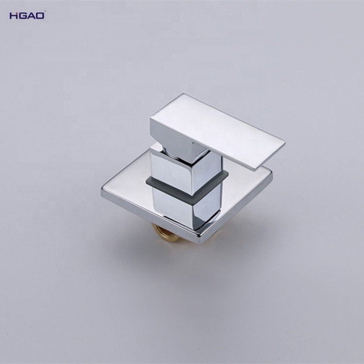 Modern Design Wall-Mounted Copper Rain Shower Head Chrome-Finished Brass Thermostat Overhead Rainfall Hotels Ceramic Valve Core