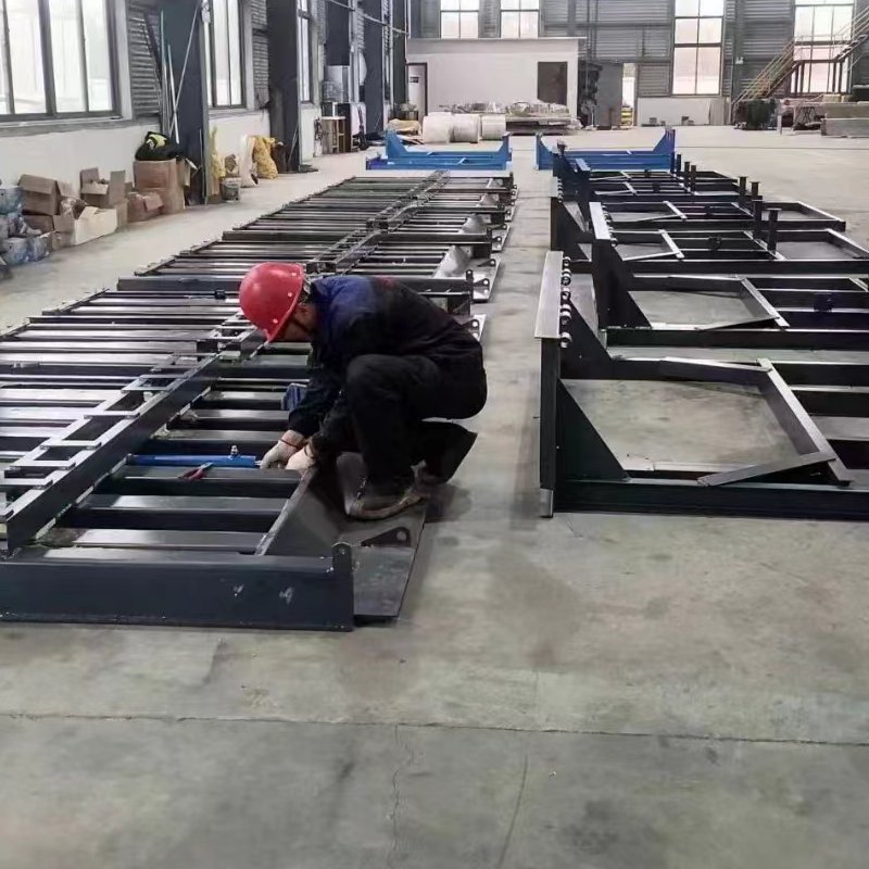 Adjustable Hydraulic Telescopic Loading Dock Leveler Logistics Dock Ramp for Container Warehouse