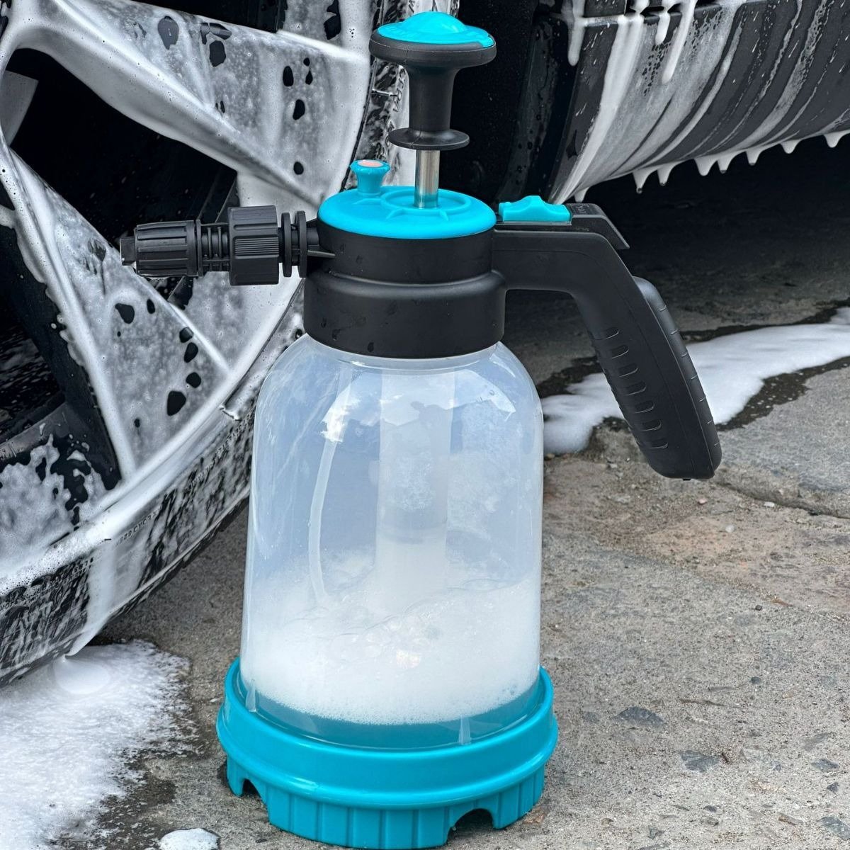 2L Cleaning Glass Special Spray Bottle Fan-shaped Acid And Alkali Foam Spray Bottle Gas Pressure Car Wash Foam Spray Bottle