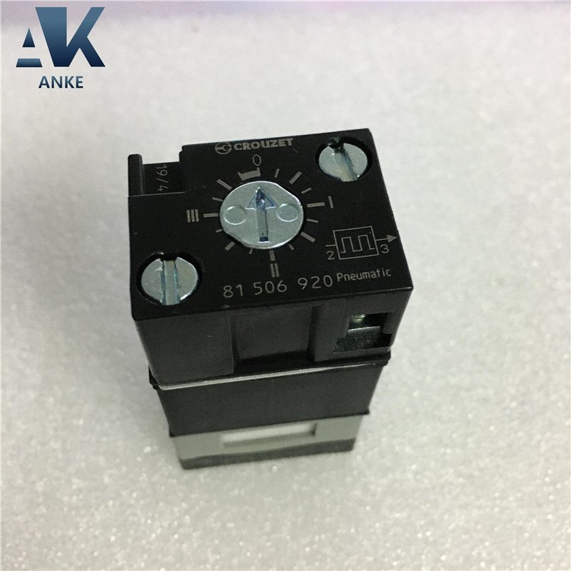 CROUZET 81506920 Controller ADJ FREQ GEN spray pneumatic frequency generator / pneumatic pulse valve