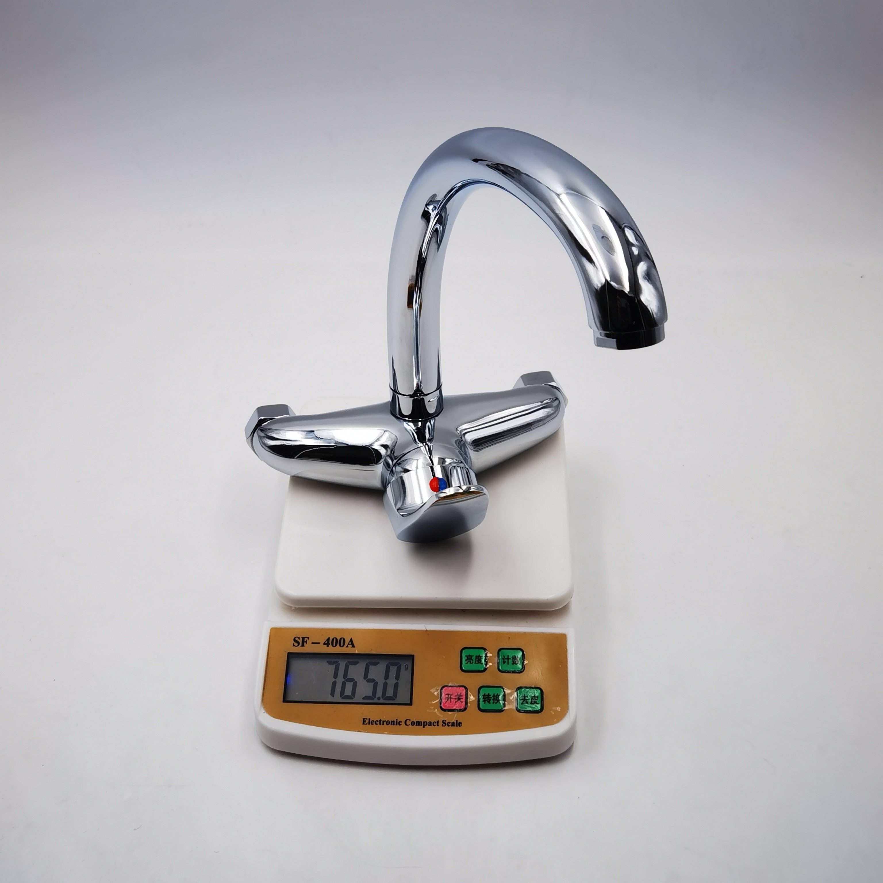 Modern Single Handle Brass Body Kitchen Faucet 1864C Wall Mounted Ceramic Valve Thermostatic Sense Features 2 Holes Installation