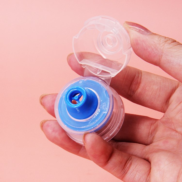 Stocked Blue Red Black Sports Water Cap Plastic Squeeze Spray Bottle Covers With Silicone Dispenser