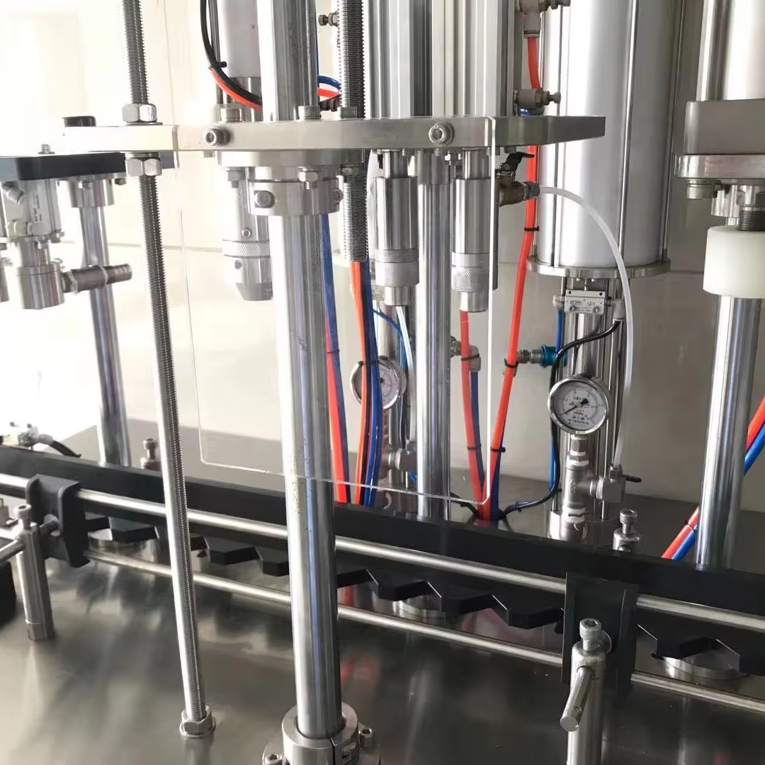 Semi-auto High Speed Aerosol PU Foam Filling Machine Straw Type