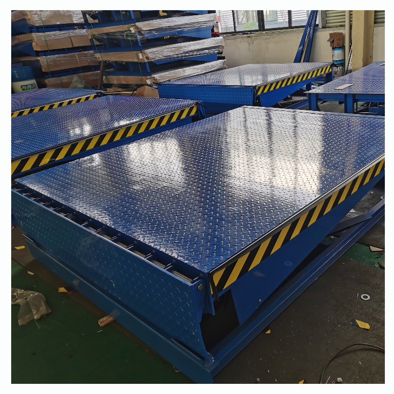 Year-End Sale on 10T Load Folding Dock Leveler Hydraulic Truck Platform for Efficient Unloading Material Handling Equipment