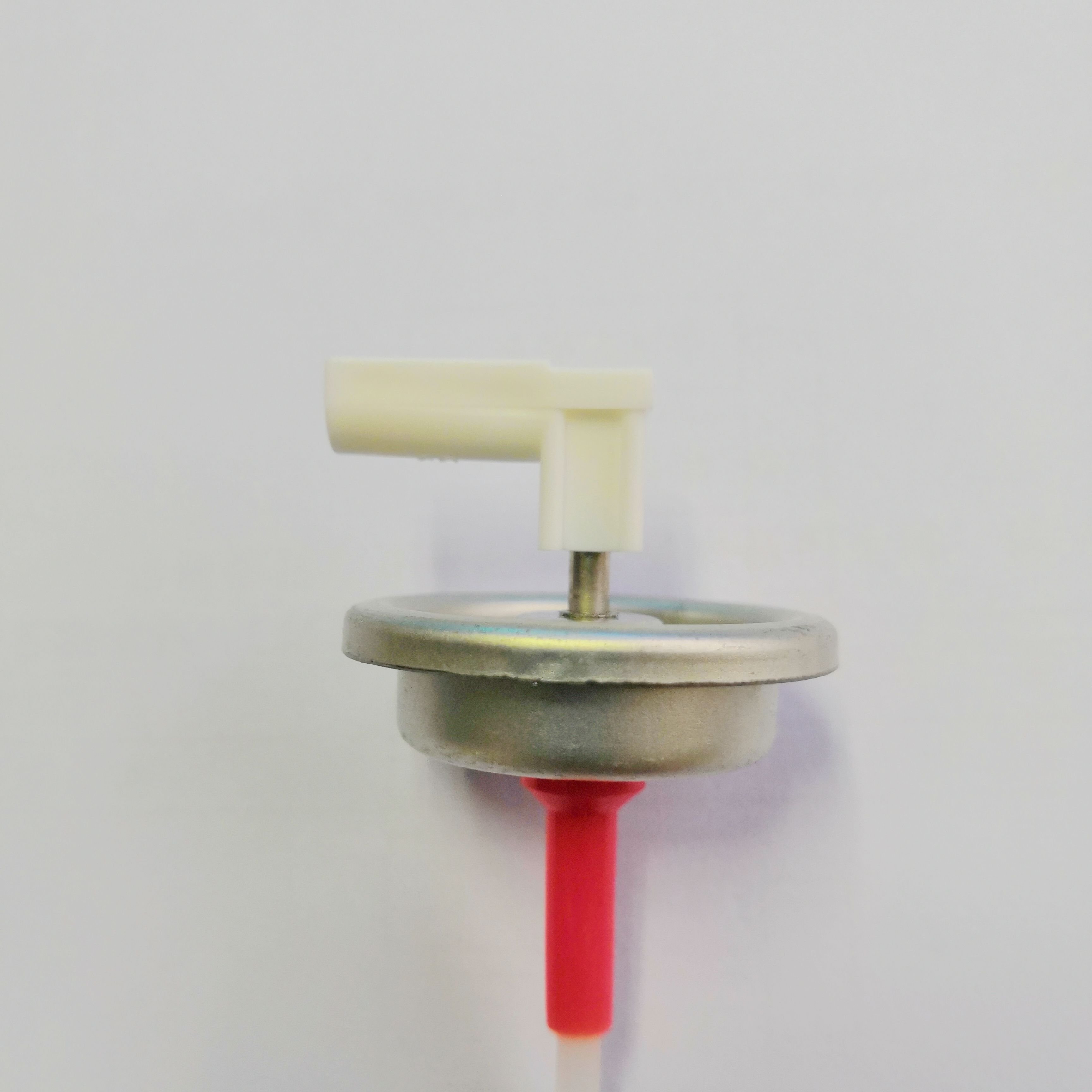 Factory wholesale plastic stem metered valve with white actuator aerosol spray valves trade