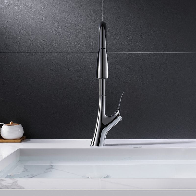 Modern Black Single-Handle Brass Kitchen Faucet with Pull-Down Sprayer Deck Mounted Ceramic Valve Core