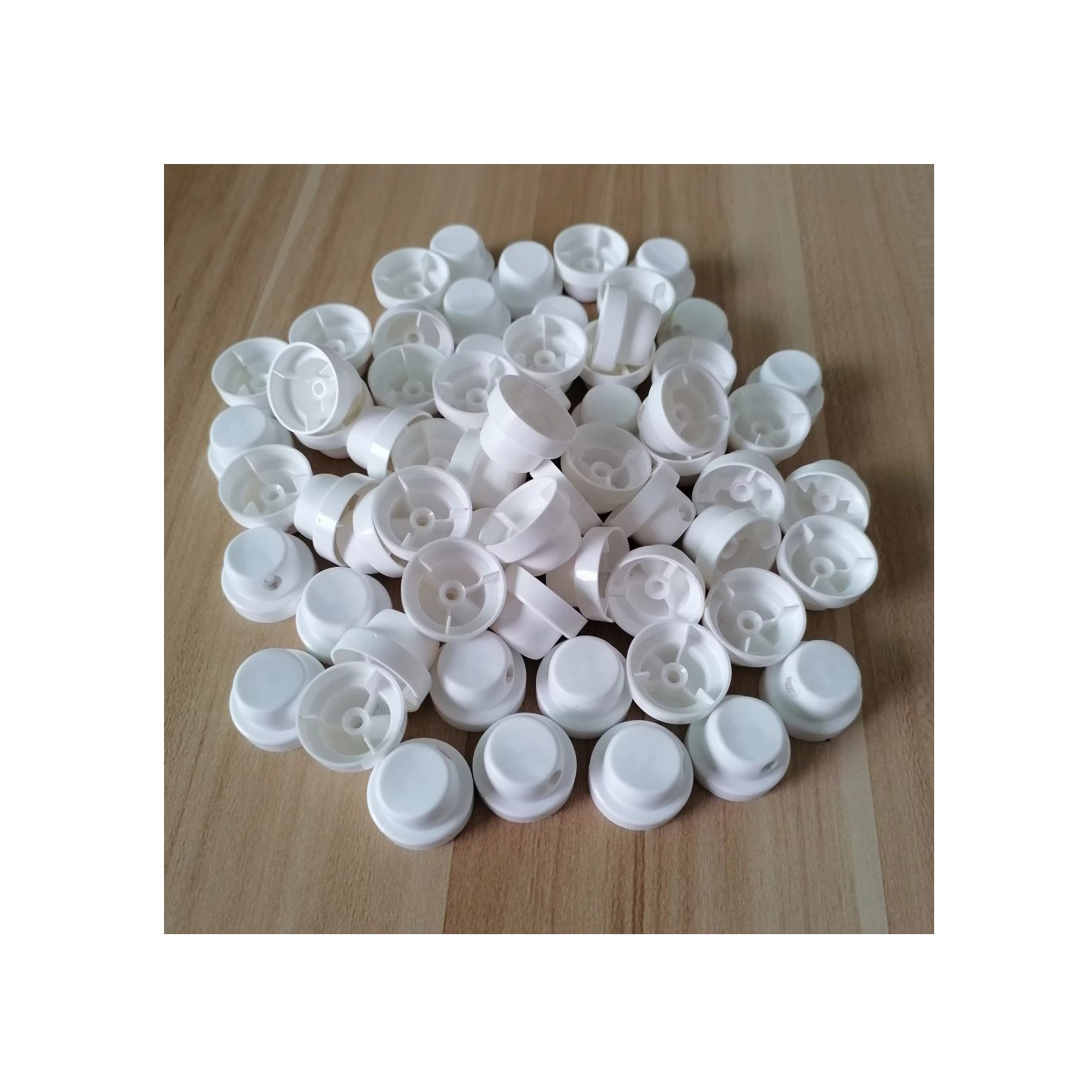 Specializing in the manufacture of emulsion pump - aerosol valve - foam pump head and manual trigger sprayer mold. Sprayin mould
