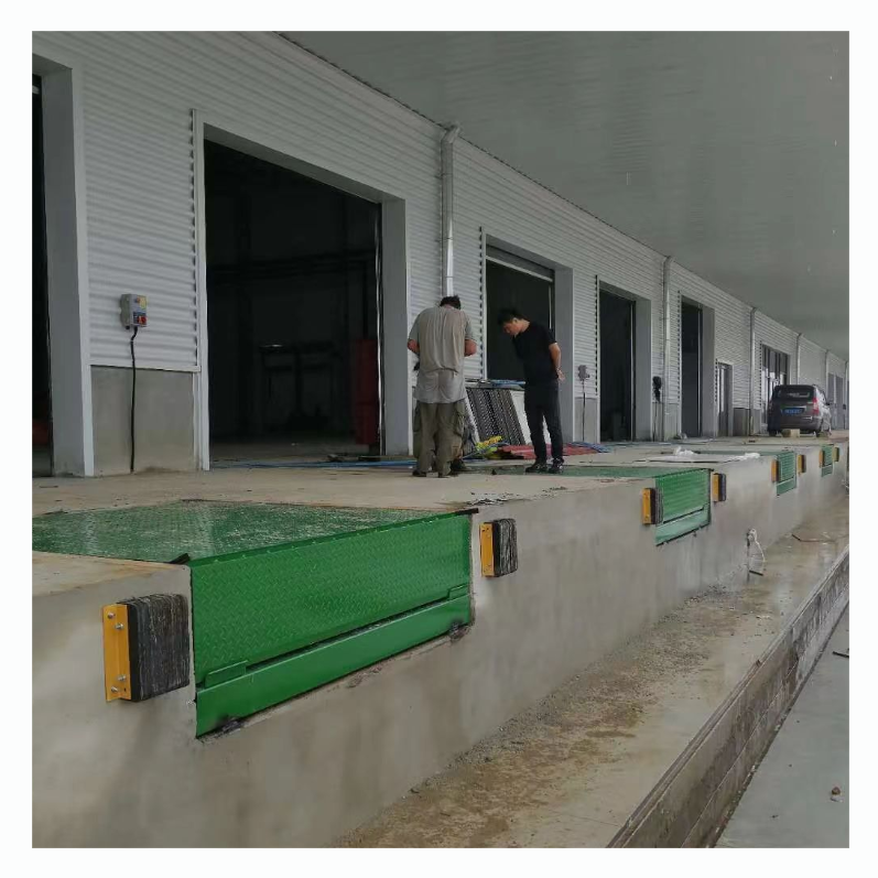 Factory 6-20Ton Fixed Dock Leveler Electric Hydraulic Lifting Platform Adjustable Logistics Loading Unloading Platform