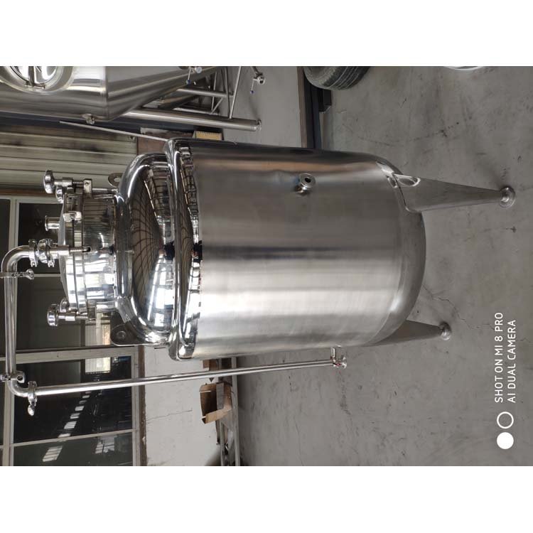 Stainless steel beer storage tank