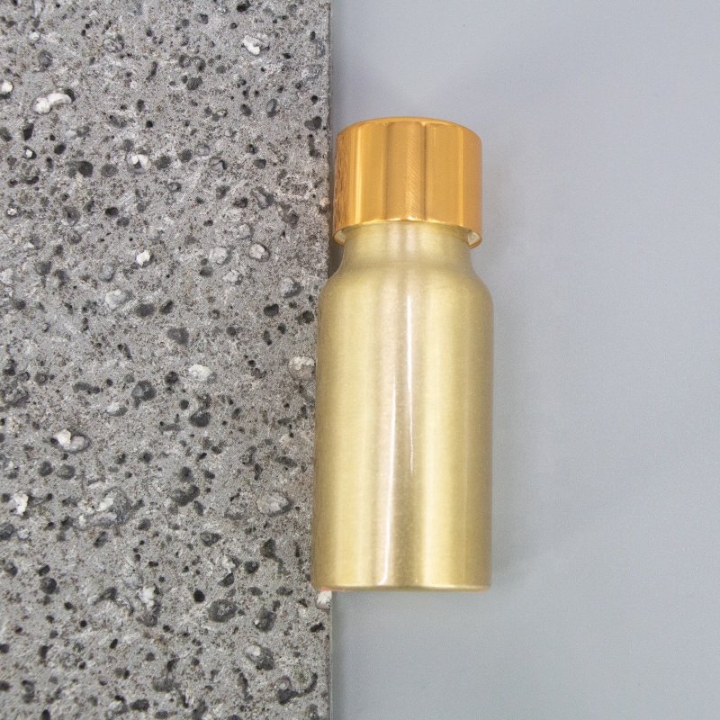 Custom color recycled aluminum bottle with screw for liquid Oil hair spray bottle empty aluminum can