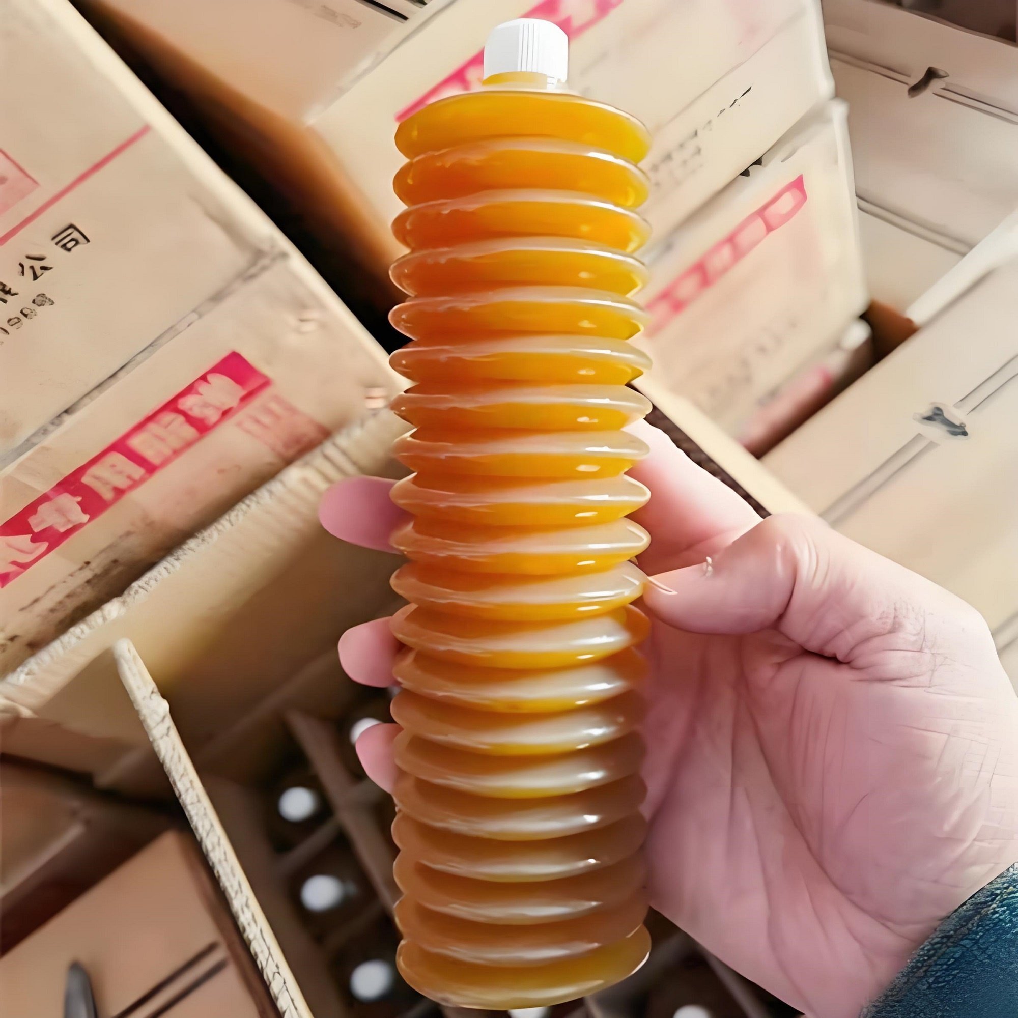 Customizable packaging for high-temperature extreme pressure composite lithium grease additives