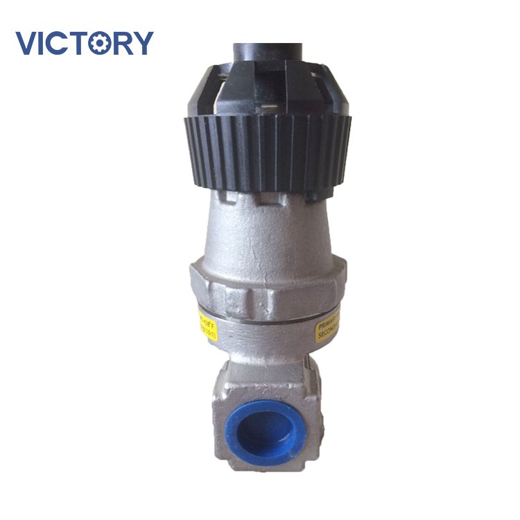 Direct acting pressure reducing valve