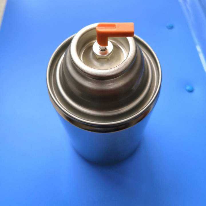 Aerosol spray metered valve with l type colorful actuator for air freshener desodorantes