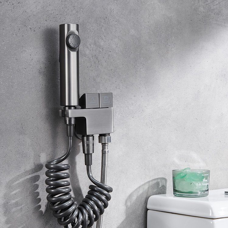 Kidolux Hot Sale Bathroom High Pressure Toilet Spray Gun Women's Washer One In 2 Out Toilet Spray With Multi-outlet Spray Valve