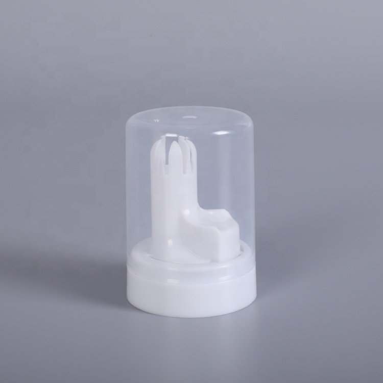 Foam spray aerosol valve with foam actuator plastic screw cap
