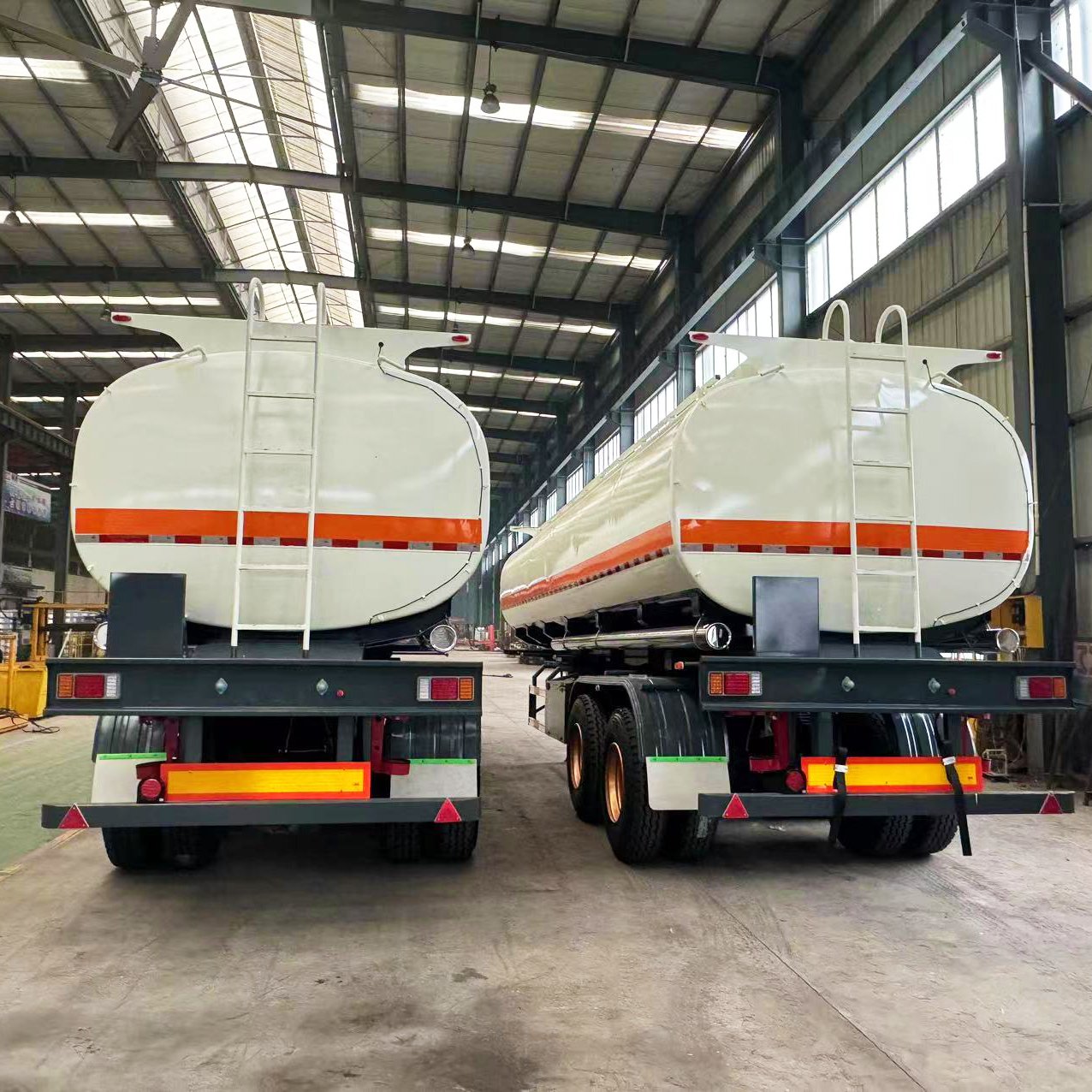 China new 2 axle 40000l 4 compartments aluminum liquid fuel oil gasoline carrier tank semi trailer for sale