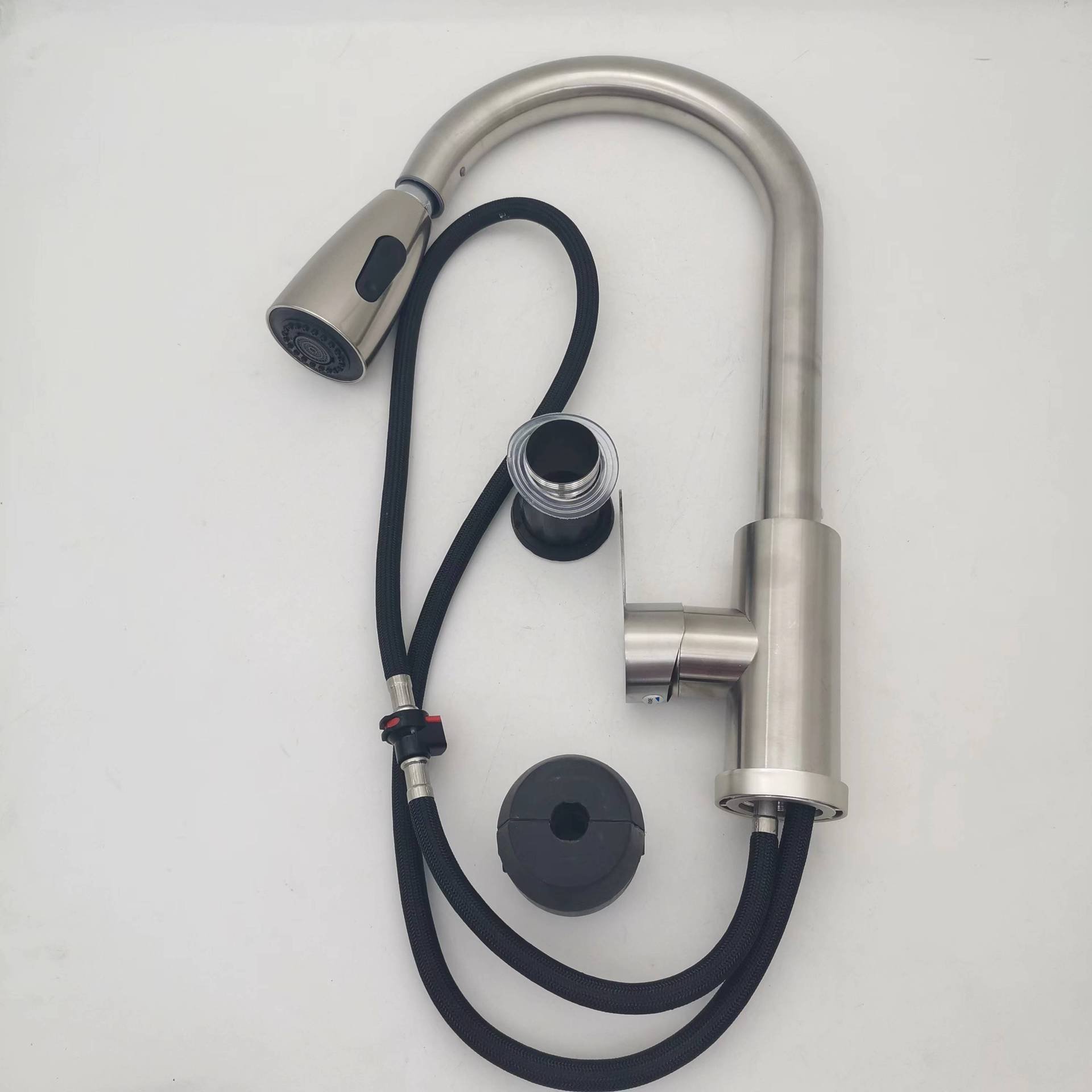 Modern kitchen countertop washbasin bathroom shower faucets mixers taps toilet deck mounted single hole side handle water faucet