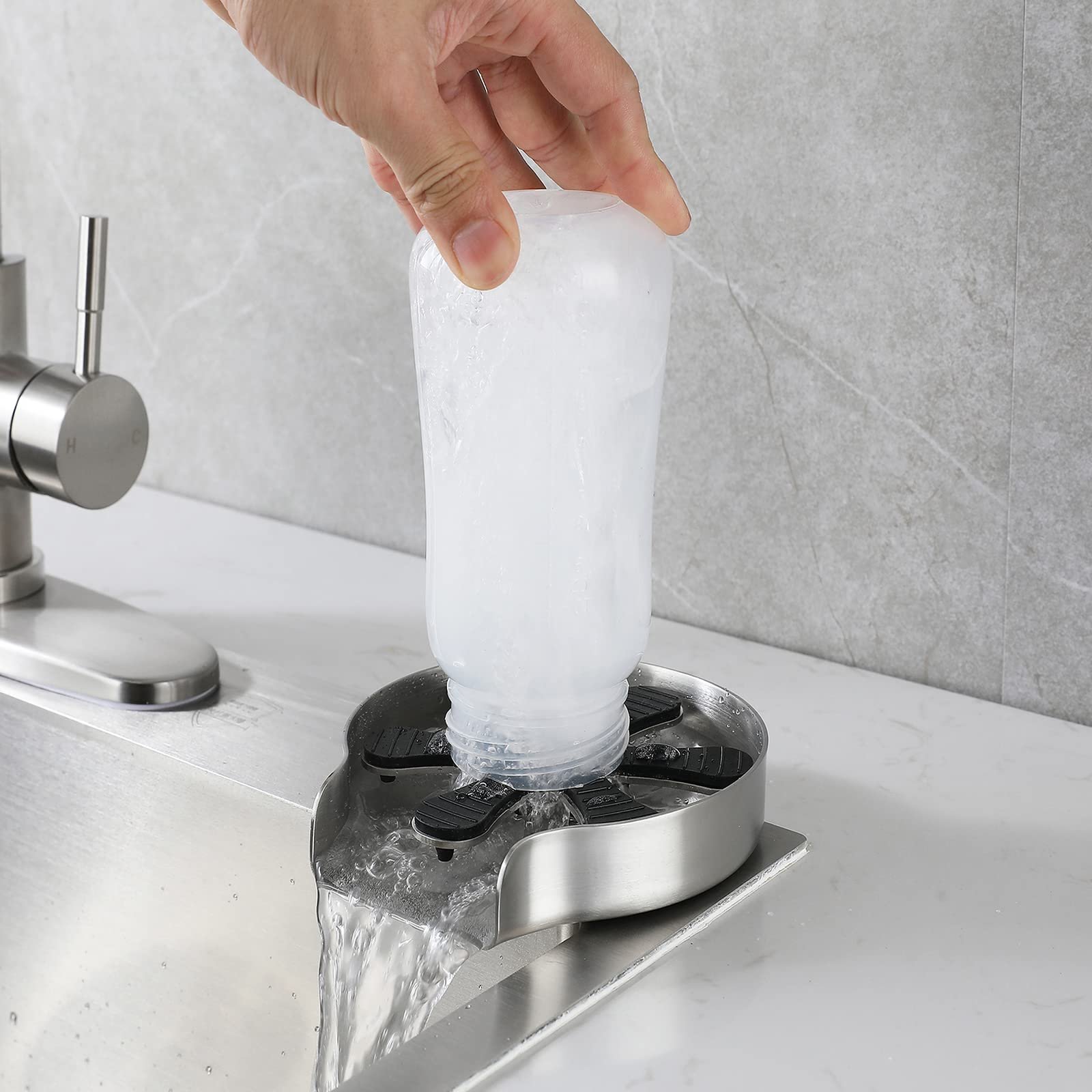 Kitchen Sink Product Glass Rinser Magnet High Pressure Water Cleaning Tool Spray Bottle