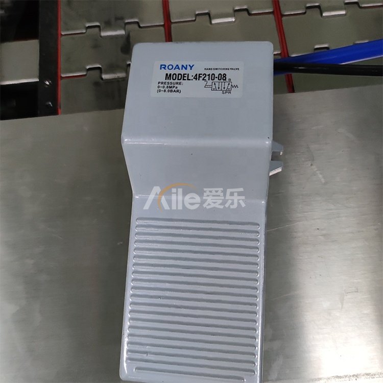 Factory Price Semi Automatic Pneumatic Bag Valve Pull Sleeve Aerosol Can Valve Pulling Machine