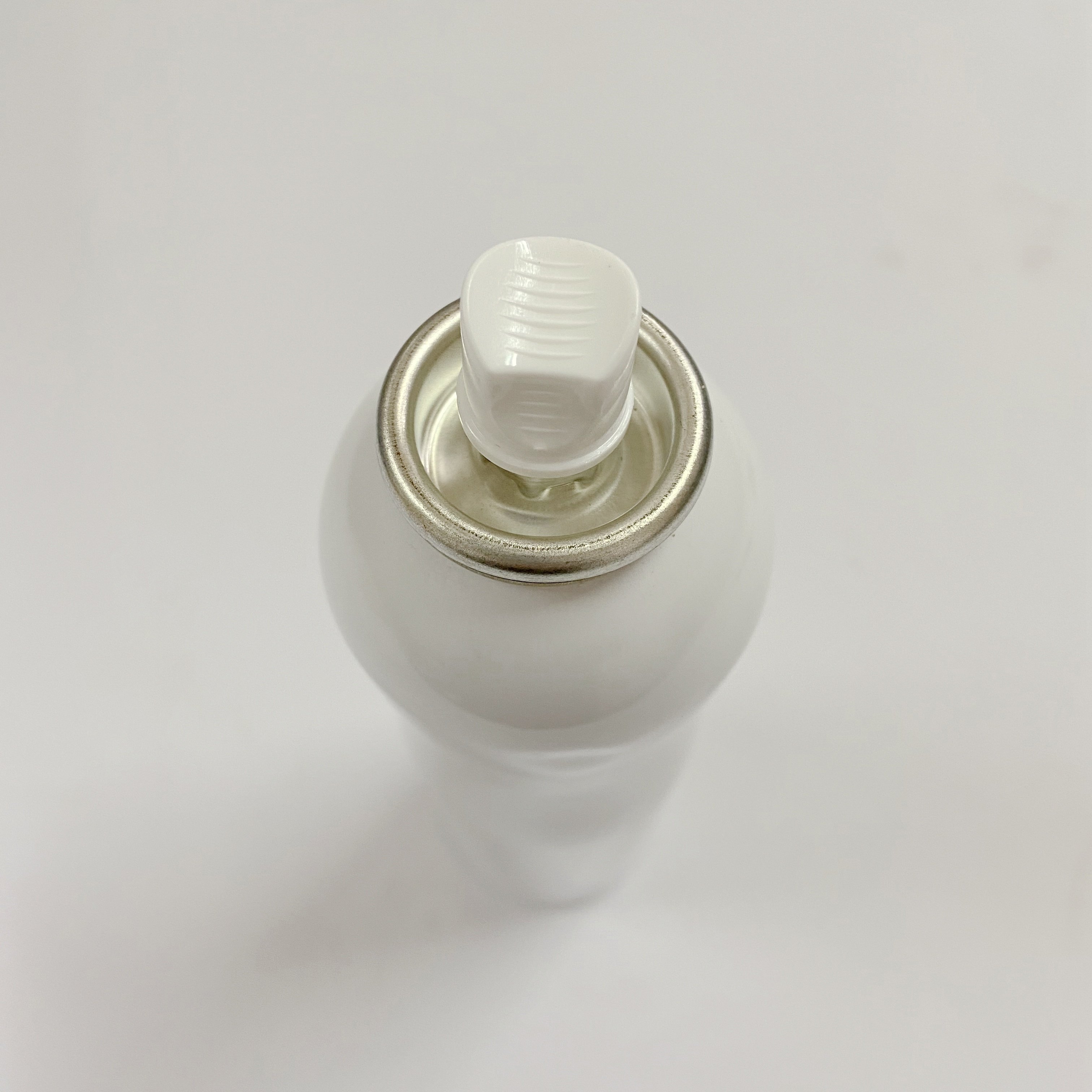 Aerosol accessories tilt valve with special design aerosol actuator nozzle