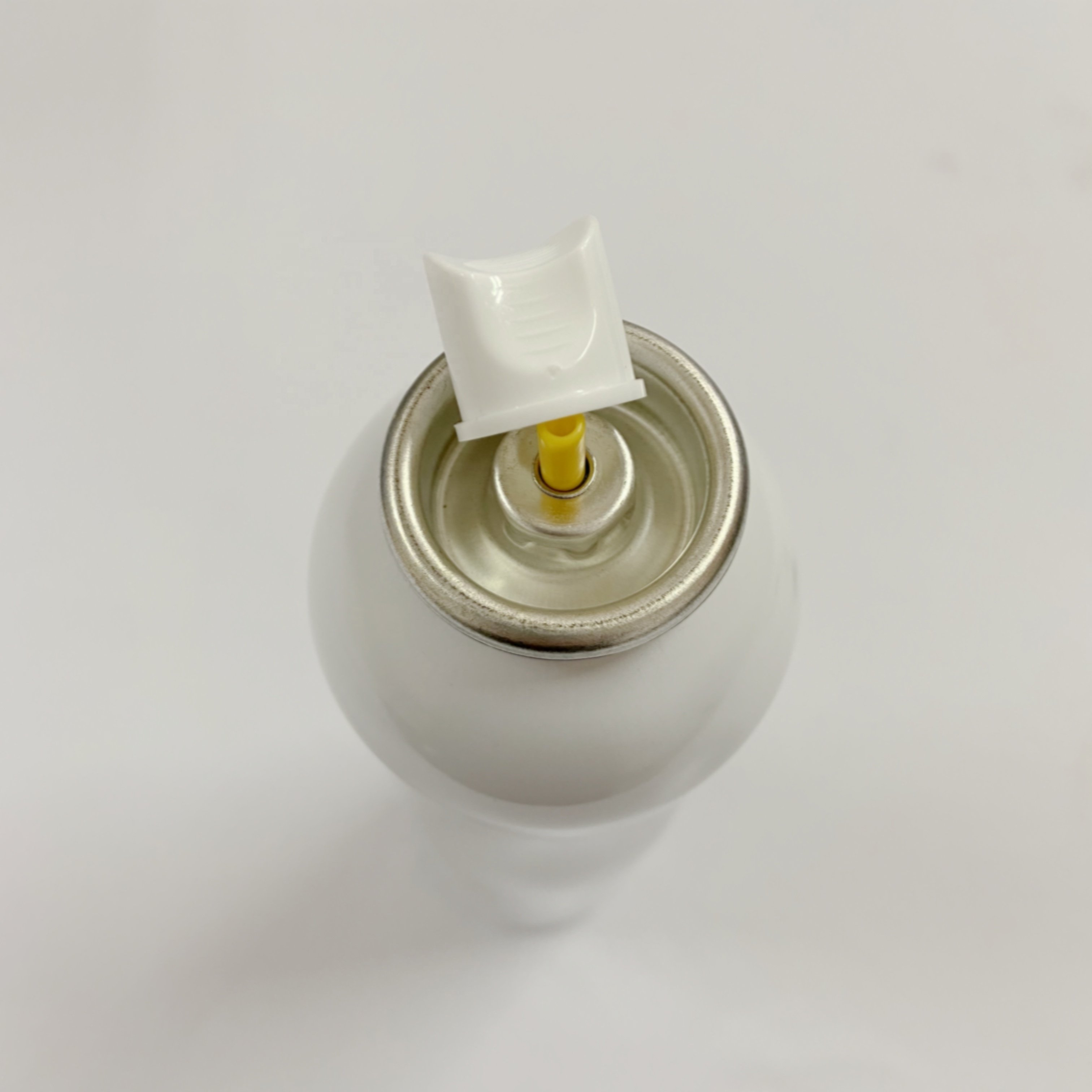 Aerosol accessories tilt valve with special design aerosol actuator nozzle