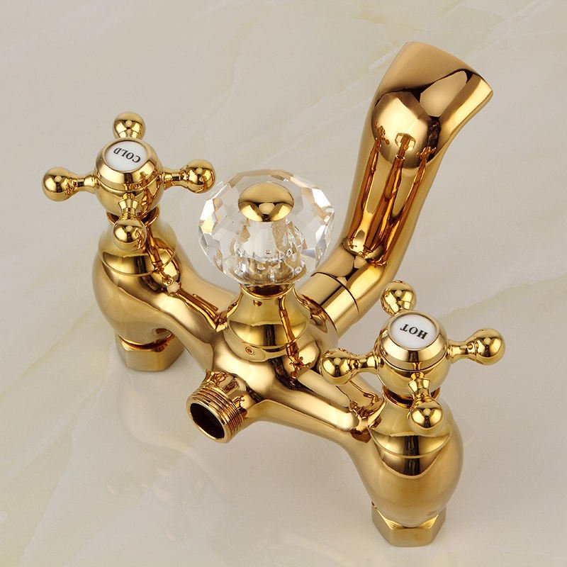 European Style Gold Brass Wall Mounted Bath Faucet Set Double Handle Tub Faucet Rain Spray Pattern Ceramic Valve Core Hotels