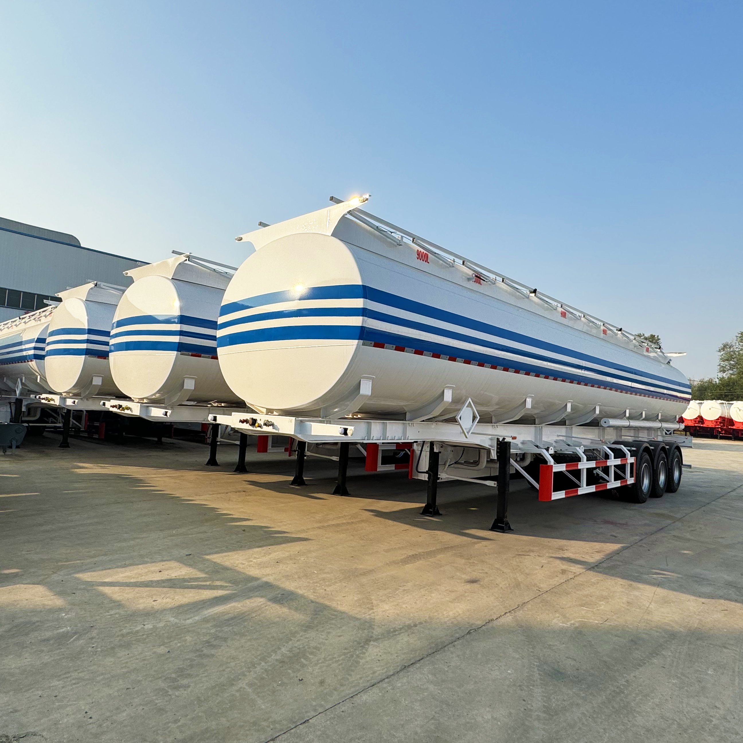 High quality brand new 3 4 axle 40000 45000 liters carbon steel or aluminum alloy fuel oil tank semi trailer