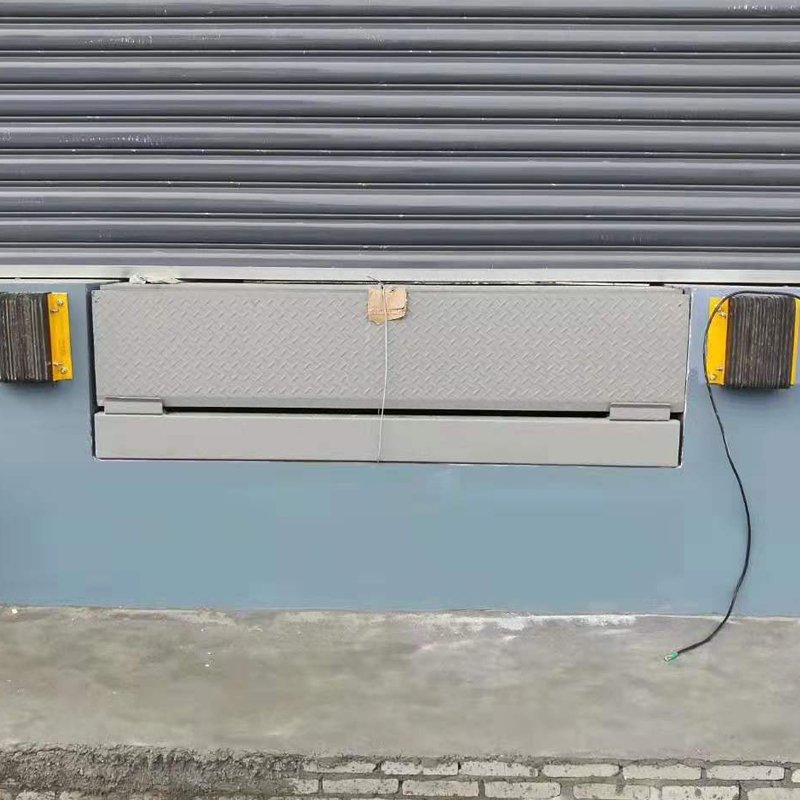 OEM Customized 6-20Ton Steel Hydraulic Loading Dock Leveler Lift Tables Container Forklift Dock Leveller