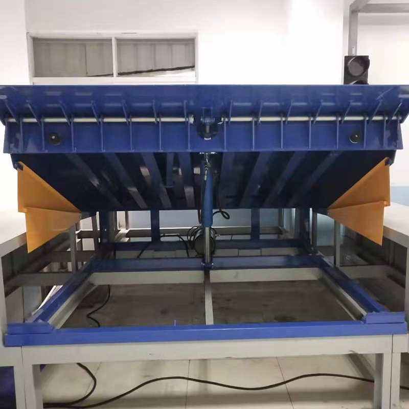 6-20Ton Hydraulic Dock Leveler Warehouse Yard Dock Ramp Dock Leveler For Truck Container