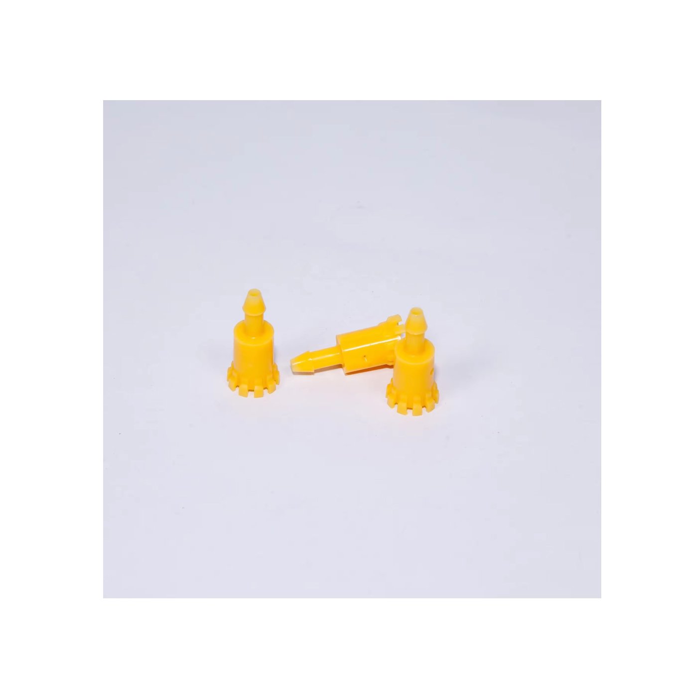 Specializing in manufacturing precision molds. Spray valve spray pump head aerosol valve-valve stem mold.