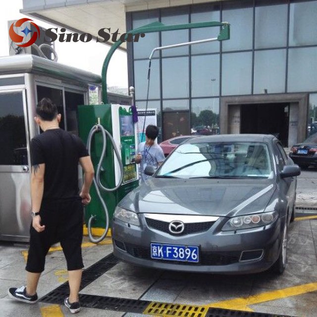 Small area occupied water jet coin operate electric car washing machine/self-service car washer in China