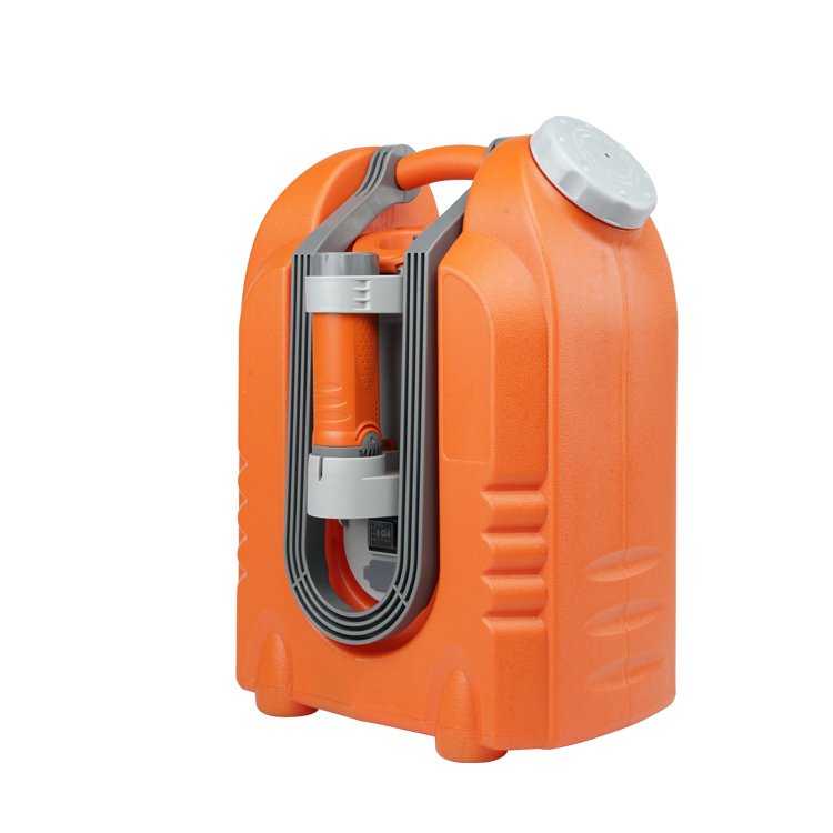 Household Portable Pressure Washer For Washing Car 20L water tank large capacity wireless transformers design