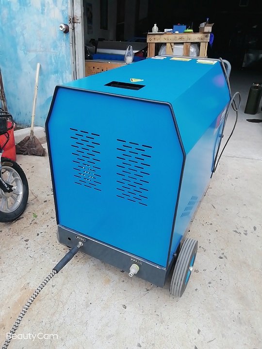GMS1040C outside use diesel heating with battery mobile car wash machine high pressure steam cleaning machine