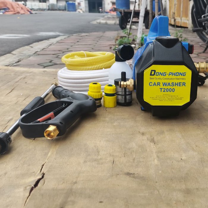 New material producer in Vietnam good for user car washer high-pressure with water gun power 2000-2300w for cleaning car