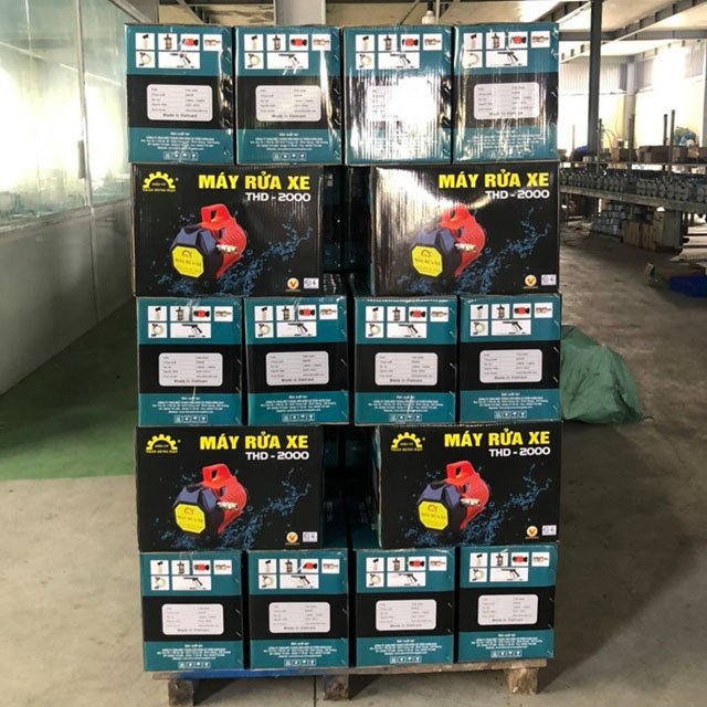 New material producer in Vietnam good for user car washer high-pressure with water gun power 2000-2300w for cleaning car