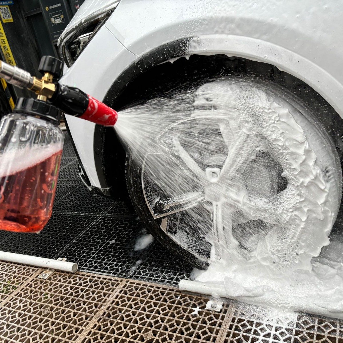 New Snow Foam Cannon Lance High Pressure Washer Gun Gar Detailing Red Black Hand Pump Car Washing Bottle