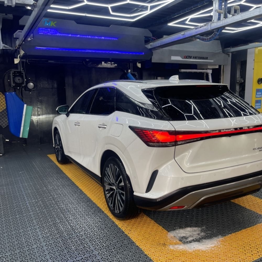 Factory wholesale price 360 high pressure touchless car washing machine for small business start-up