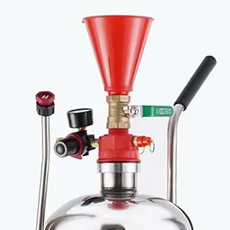304 Stainless Steel Spray Foam Machine 1-3 Bar High Pressure Car Washer Bucket Pneumatic Foam Washing Machine for Car Cleaning