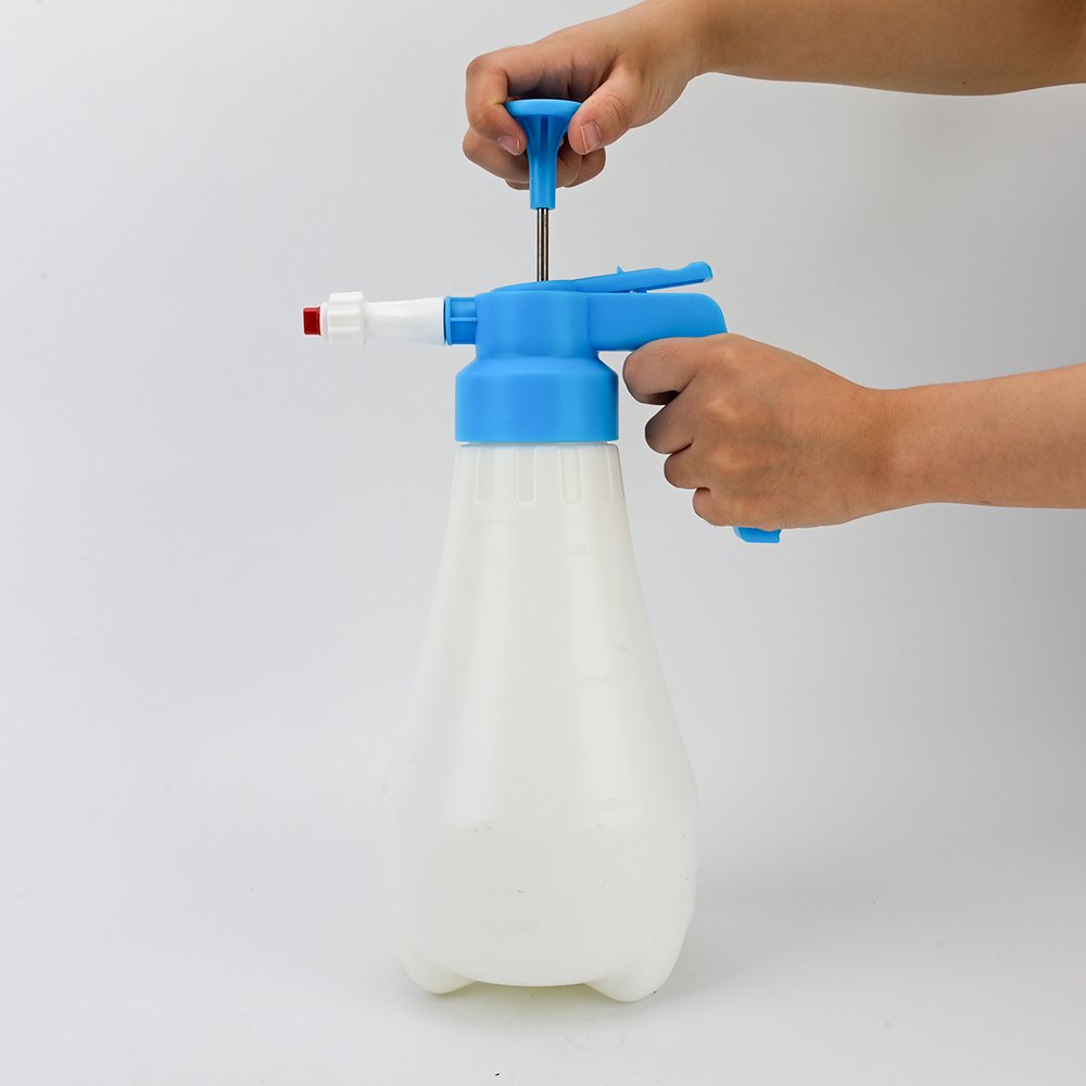 Hand Pump Foam Sprayer Hand Pressurized Snow Foam Nozzle 1.8L 60 oz Transparent Foam Bottle for Car Wash Window Cleaning