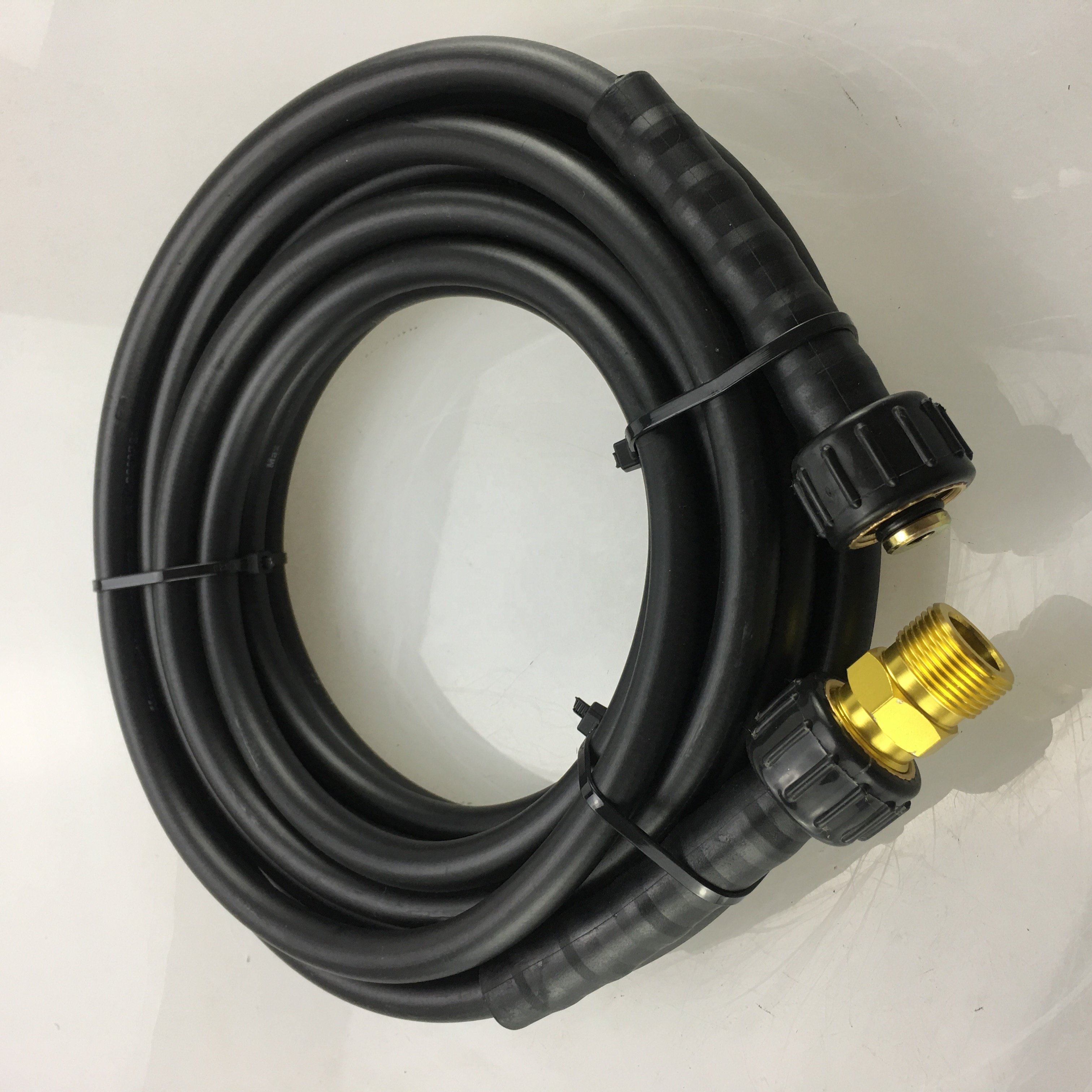2600-3000 PSI Pressure washer hose 1/4" x25ft with M22 -14/15mm fittings and bend restrictors for car washing, floor washing use