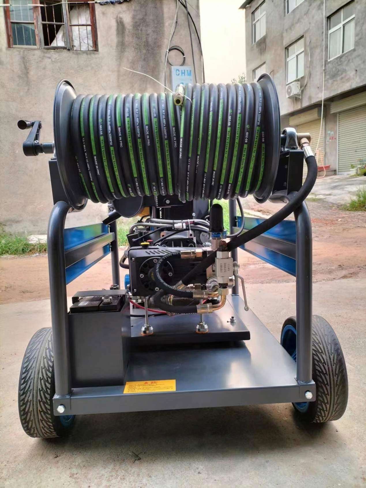 Best Selling Gasoline Diesel Engine High Pressure Large Flow 30L-74L Pipeline Dredge Machine Factory Supply