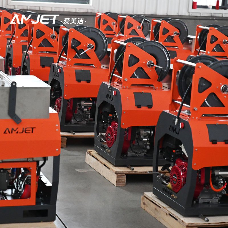 AMJET Ultimate 2900psi 5gpm German pump sewerjetting machine Equipped with 75 liter stainless steel water tank pipeclean machine