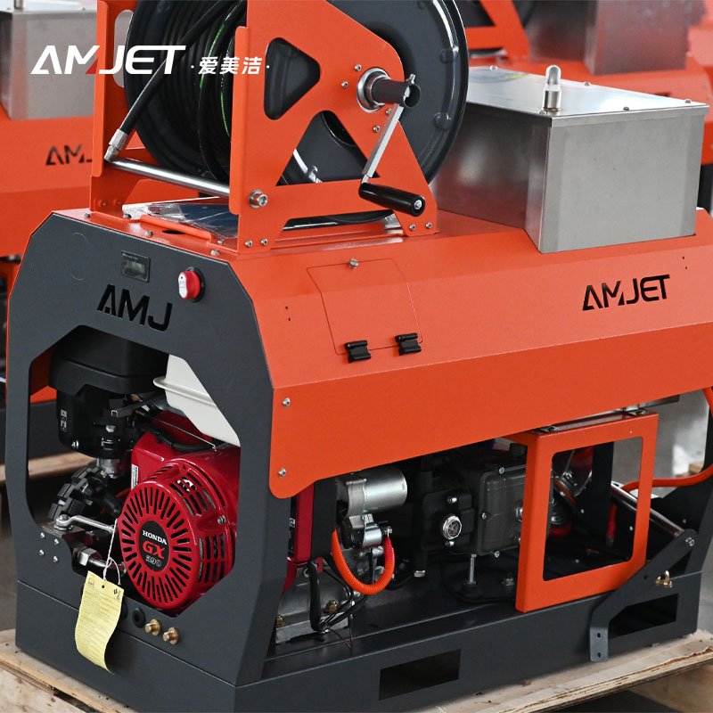 AMJET Ultimate 2900psi 5gpm German pump sewerjetting machine Equipped with 75 liter stainless steel water tank pipeclean machine